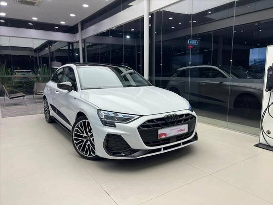 AUDI A3 2.0 40 TFSI GASOLINA SPORTBACK PERFORMANCE BLACK S-TRONIC